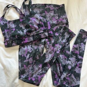 Lululemon Floral Sports Bra and Leggings Set
